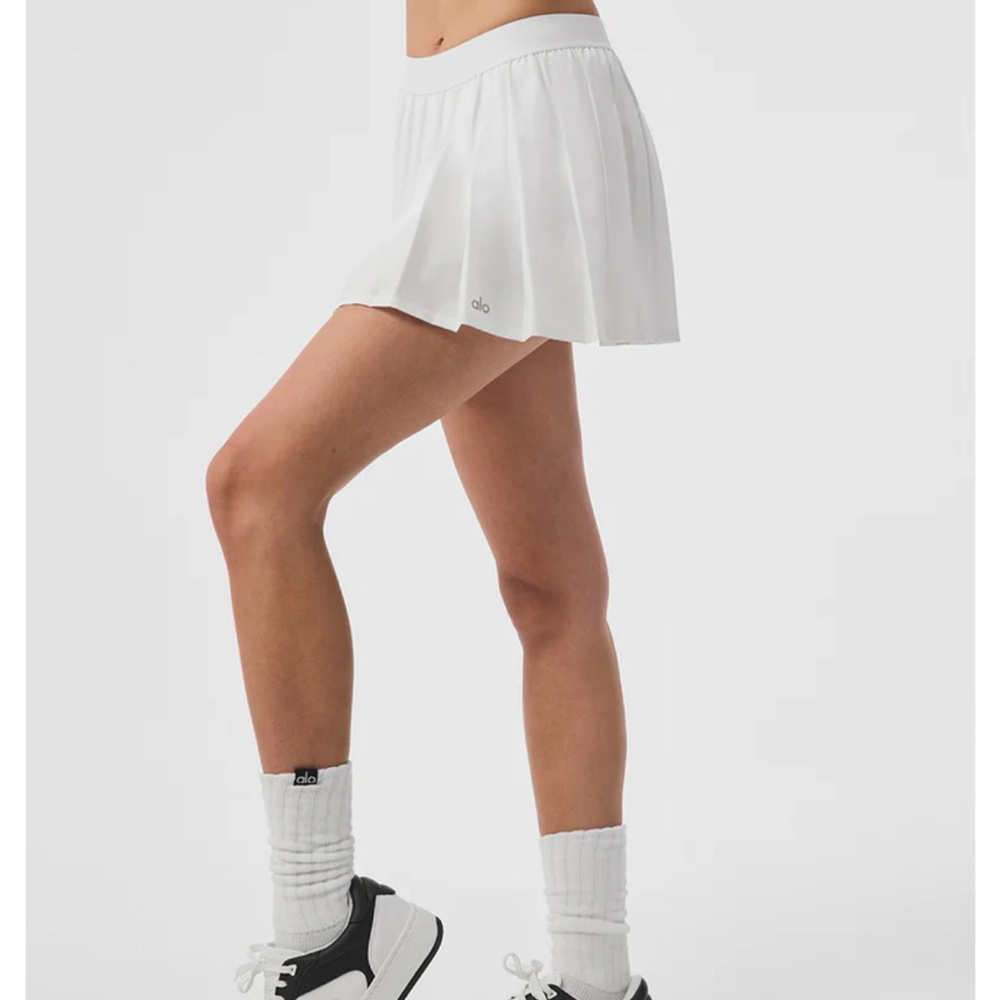 ALO Varsity Tennis Skirt - White size M
